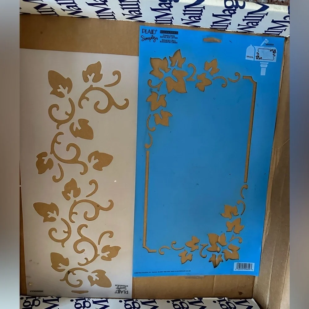 Vintage Wakat Wall Magic QVC Paint Roller Kit & Lots of vintage stencil Extras